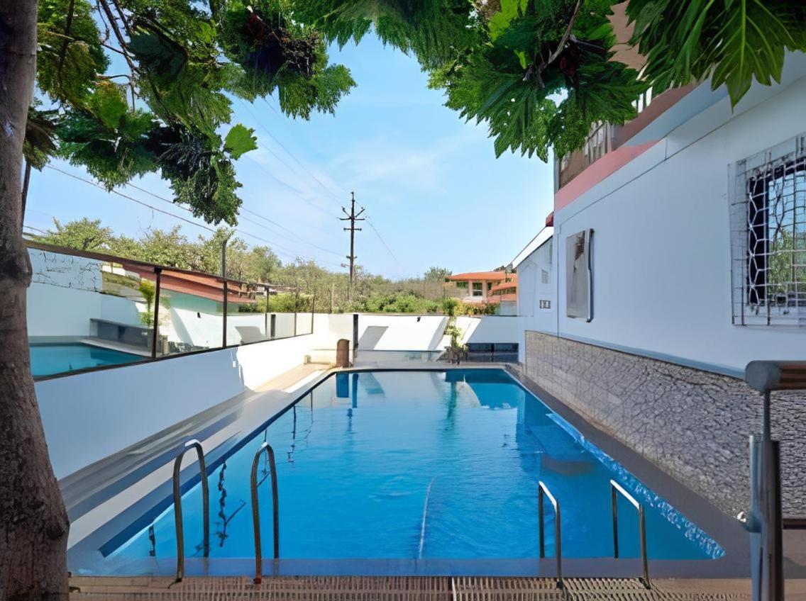 7 Seas Hotel 3*